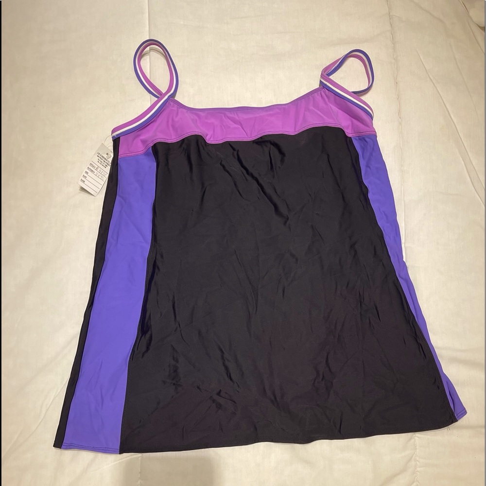 NWT WOMANS ONE PIECE BATHING SUIT